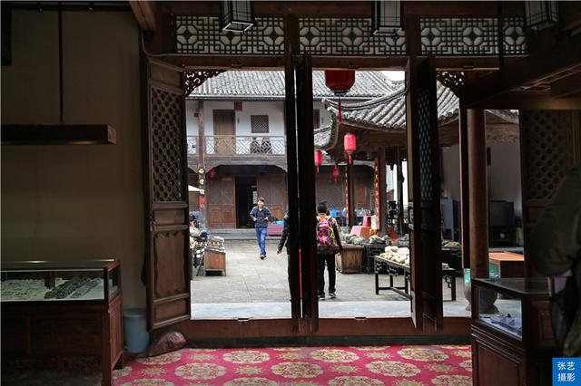 在腾冲能不能买翡翠,云南腾冲翡翠原石交易-第13张图片-翡翠网 在腾冲能不能买翡翠,云南腾冲翡翠原石交易-第13张图片-翡翠网