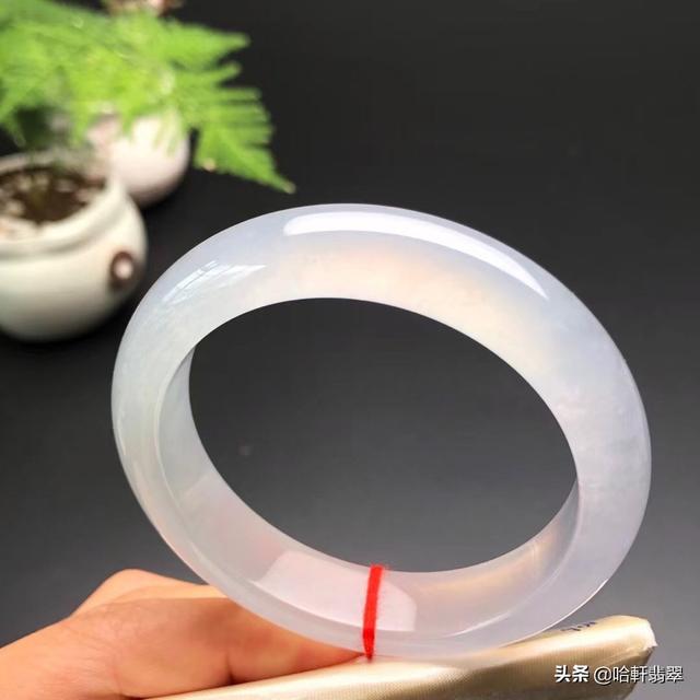 翡翠a货冰糯种怎么样,拼多多上一元购冰糯种原石翡翠-第11张图片-翡翠网 翡翠a货冰糯种怎么样,拼多多上一元购冰糯种原石翡翠-第11张图片-翡翠网