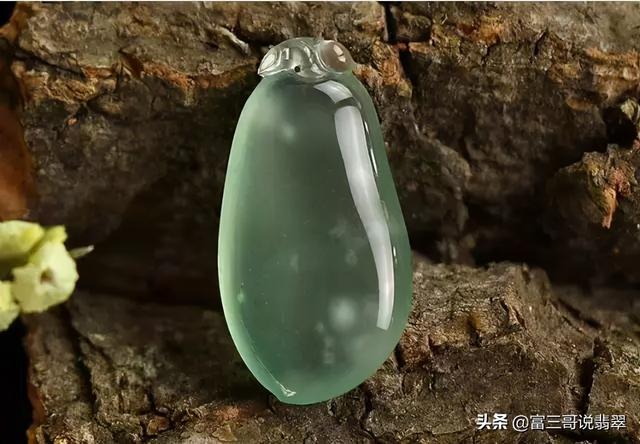 5万元翡翠手镯翡翠手镯石棉有害吗-第8张图片-翡翠网 5万元翡翠手镯翡翠手镯石棉有害吗-第8张图片-翡翠网