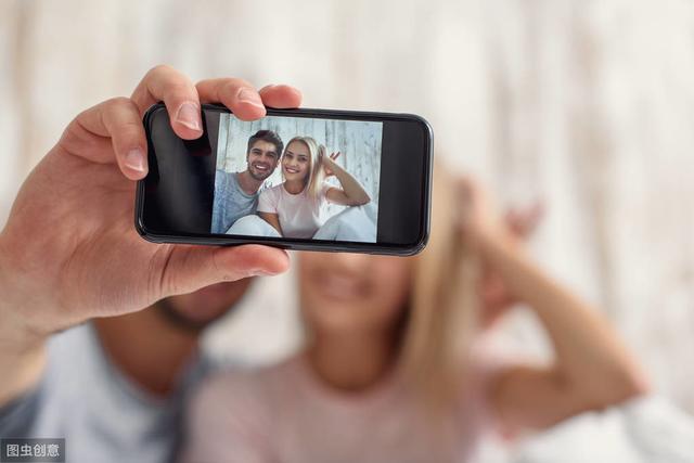 抖音时钟数字罗盘屏保,抖音时钟屏保-第1张图片-翡翠网 抖音时钟数字罗盘屏保,抖音时钟屏保-第1张图片-翡翠网