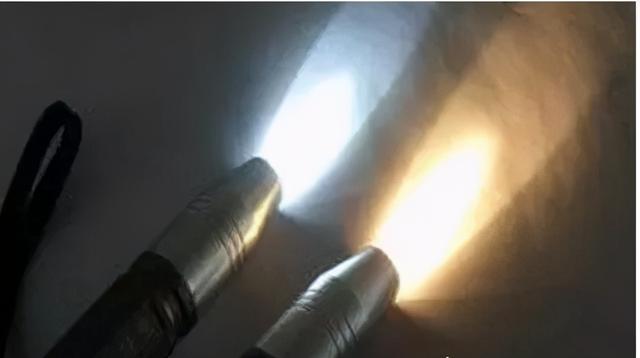 翡翠帝王绿种原石图片世界上最大的玉石-第5张图片-翡翠网 翡翠帝王绿种原石图片世界上最大的玉石-第5张图片-翡翠网