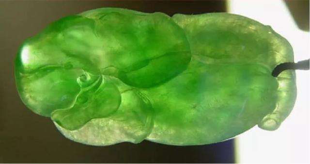 吉林翡翠知识入门,糯种翡翠好吗-第2张图片-翡翠网 吉林翡翠知识入门,糯种翡翠好吗-第2张图片-翡翠网