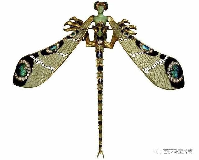 翡翠手镯带哪个手,手镯翡翠雕刻虫子-第12张图片-翡翠网 翡翠手镯带哪个手,手镯翡翠雕刻虫子-第12张图片-翡翠网