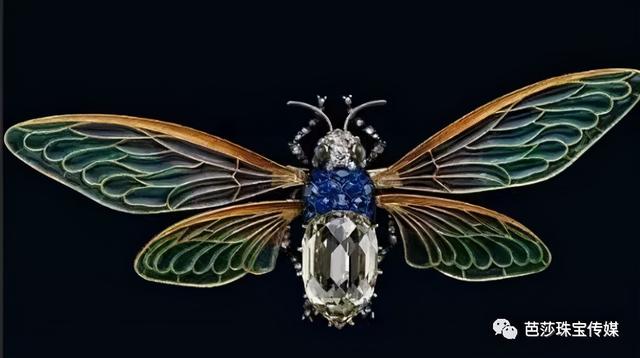 翡翠手镯带哪个手,手镯翡翠雕刻虫子-第30张图片-翡翠网 翡翠手镯带哪个手,手镯翡翠雕刻虫子-第30张图片-翡翠网