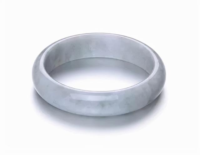 缅甸的玉镯多少钱,缅甸翡翠价格白色-第2张图片-翡翠网 缅甸的玉镯多少钱,缅甸翡翠价格白色-第2张图片-翡翠网