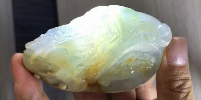 莫西沙5层矿翡翠原石莫西沙翡翠原石实拍-第10张图片-翡翠网 莫西沙5层矿翡翠原石莫西沙翡翠原石实拍-第10张图片-翡翠网