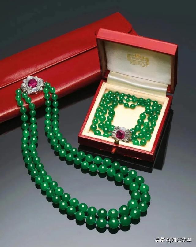 蓝色翡翠价格的简单介绍-第2张图片-翡翠网 蓝色翡翠价格的简单介绍-第2张图片-翡翠网