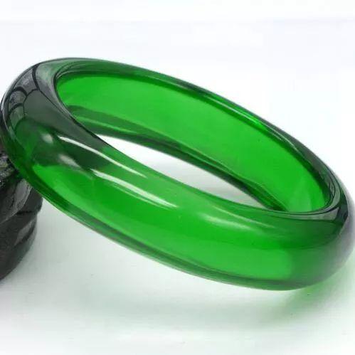 翡翠原石的价位,BC翡翠价格-第7张图片-翡翠网 翡翠原石的价位,BC翡翠价格-第7张图片-翡翠网