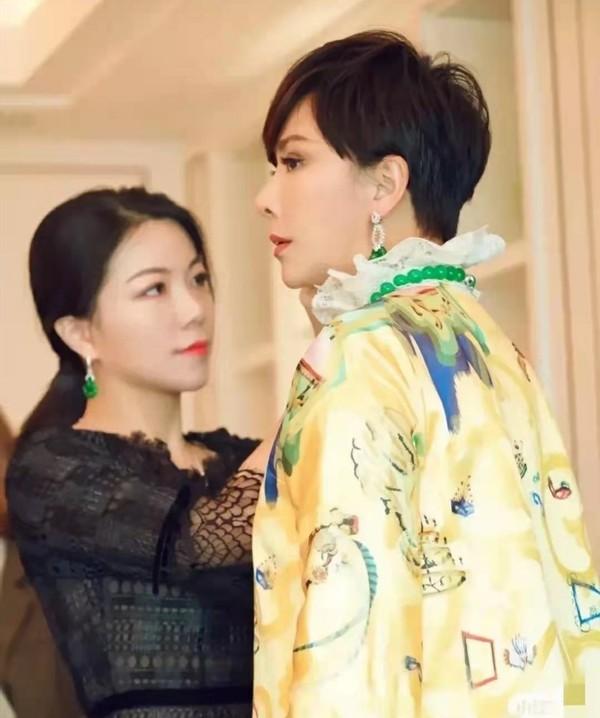 2009春晚翡翠知识罗胖知识春晚-第2张图片-翡翠网 2009春晚翡翠知识罗胖知识春晚-第2张图片-翡翠网