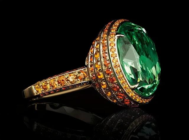 带双马尾翡翠手镯价格的简单介绍-第15张图片-翡翠网