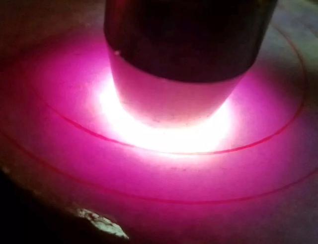 黄皮翡翠原石一般出什么料紫黄翡翠原石价格-第5张图片-翡翠网 黄皮翡翠原石一般出什么料紫黄翡翠原石价格-第5张图片-翡翠网