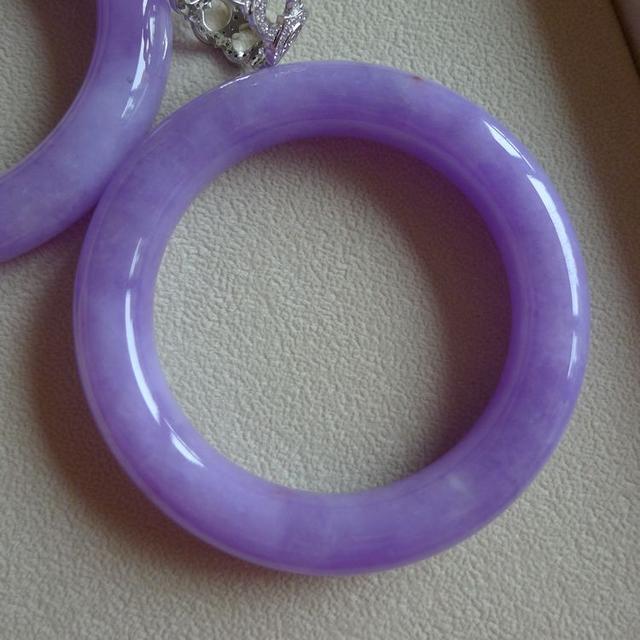 黄皮翡翠原石一般出什么料紫黄翡翠原石价格-第7张图片-翡翠网 黄皮翡翠原石一般出什么料紫黄翡翠原石价格-第7张图片-翡翠网