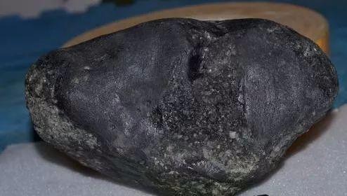 黄皮翡翠原石一般出什么料紫黄翡翠原石价格-第10张图片-翡翠网 黄皮翡翠原石一般出什么料紫黄翡翠原石价格-第10张图片-翡翠网