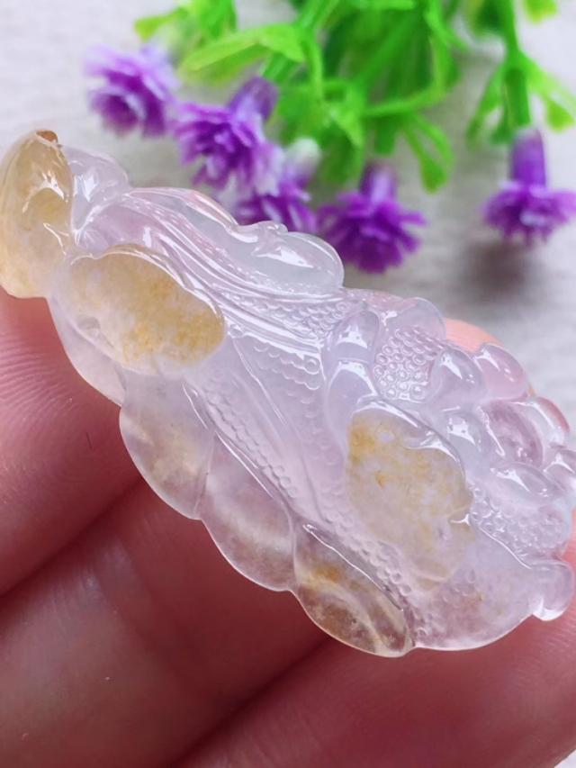 翡翠有蓝冰的吗冰蓝翡翠价格-第6张图片-翡翠网 翡翠有蓝冰的吗冰蓝翡翠价格-第6张图片-翡翠网