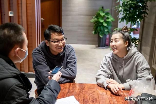 举石珠宝一毛直播,举石翡翠知识-第1张图片-翡翠网 举石珠宝一毛直播,举石翡翠知识-第1张图片-翡翠网