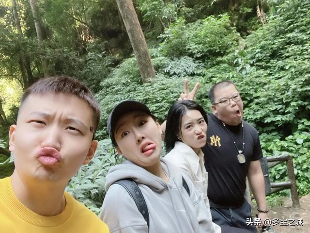 举石珠宝一毛直播,举石翡翠知识-第3张图片-翡翠网 举石珠宝一毛直播,举石翡翠知识-第3张图片-翡翠网