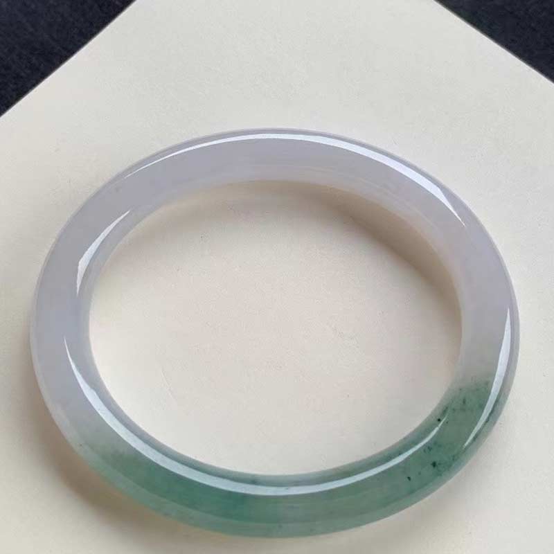 冰种绿翡翠手镯价格的简单介绍-第1张图片-翡翠网 冰种绿翡翠手镯价格的简单介绍-第1张图片-翡翠网