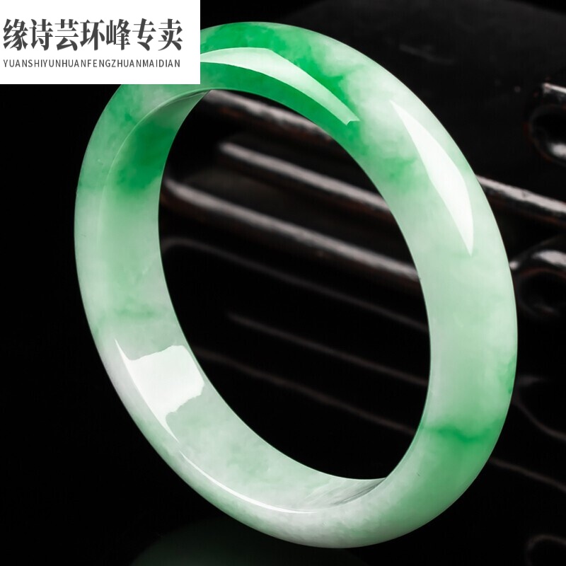 冰种绿翡翠手镯价格的简单介绍-第2张图片-翡翠网 冰种绿翡翠手镯价格的简单介绍-第2张图片-翡翠网