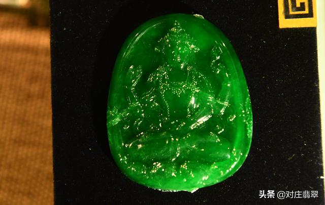 翡翠图片欣赏图片**作品玉石雕刻图案大全素描-第4张图片-翡翠网 翡翠图片欣赏图片**作品玉石雕刻图案大全素描-第4张图片-翡翠网