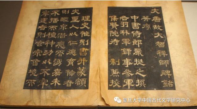 翁巴列场口原石皮壳特点,翁启功翡翠原石厂口地址-第4张图片-翡翠网 翁巴列场口原石皮壳特点,翁启功翡翠原石厂口地址-第4张图片-翡翠网