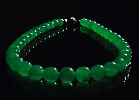 于荣光翡翠手镯于荣光翡翠凤凰-第9张图片-翡翠网 于荣光翡翠手镯于荣光翡翠凤凰-第9张图片-翡翠网