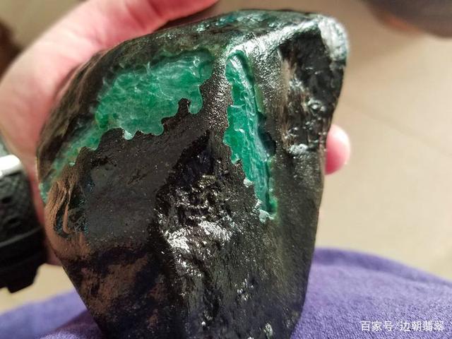 翡翠知识点汇总,翡翠文化翡翠知识-第2张图片-翡翠网 翡翠知识点汇总,翡翠文化翡翠知识-第2张图片-翡翠网