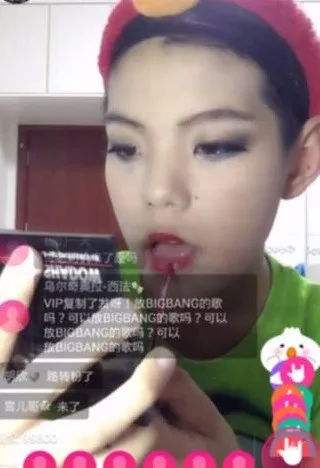 抖音舞帝利哥成年人
版抖音-第1张图片-翡翠网 抖音舞帝利哥成年人
版抖音-第1张图片-翡翠网