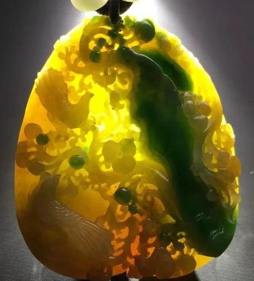 黄翡翠原石值钱吗,翡翠原石的行情-第5张图片-翡翠网 黄翡翠原石值钱吗,翡翠原石的行情-第5张图片-翡翠网