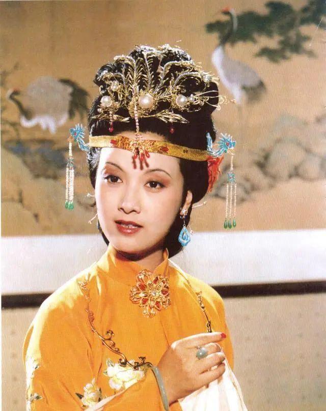 果敢翡翠知识偶像天猫果敢翡翠是真的吗-第23张图片-翡翠网 果敢翡翠知识偶像天猫果敢翡翠是真的吗-第23张图片-翡翠网