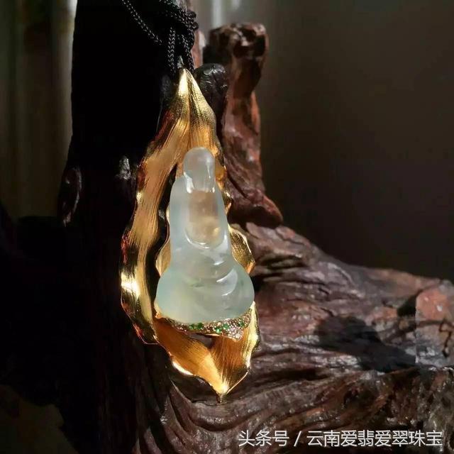 a货翡翠观音价格翡翠观音吊坠多少钱-第7张图片-翡翠网 a货翡翠观音价格翡翠观音吊坠多少钱-第7张图片-翡翠网