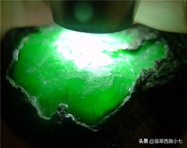 包含翡翠原石怎么估价格的词条-第1张图片-翡翠网 包含翡翠原石怎么估价格的词条-第1张图片-翡翠网