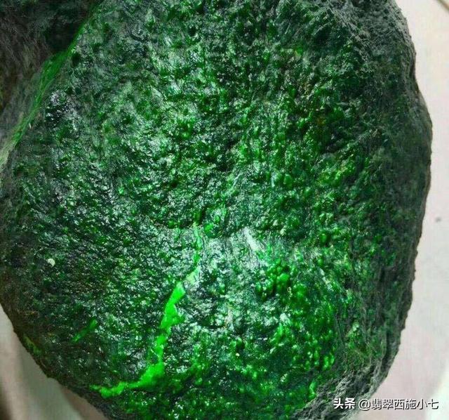 包含翡翠原石怎么估价格的词条-第7张图片-翡翠网 包含翡翠原石怎么估价格的词条-第7张图片-翡翠网