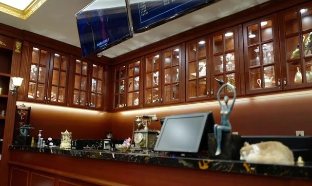 北京卖翡翠知识的书店,北京买连环画的书店-第6张图片-翡翠网 北京卖翡翠知识的书店,北京买连环画的书店-第6张图片-翡翠网