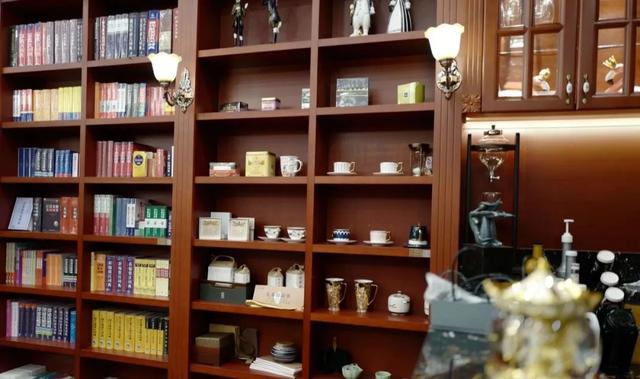 北京卖翡翠知识的书店,北京买连环画的书店-第21张图片-翡翠网 北京卖翡翠知识的书店,北京买连环画的书店-第21张图片-翡翠网