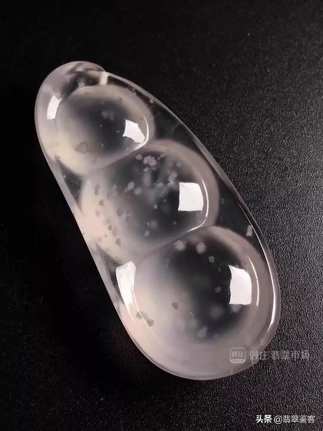 翡翠四季豆的价格的简单介绍-第2张图片-翡翠网 翡翠四季豆的价格的简单介绍-第2张图片-翡翠网