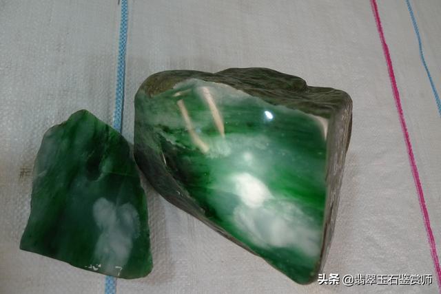 翡翠手镯抛光教程视频翡翠原石切涨视频教程-第3张图片-翡翠网