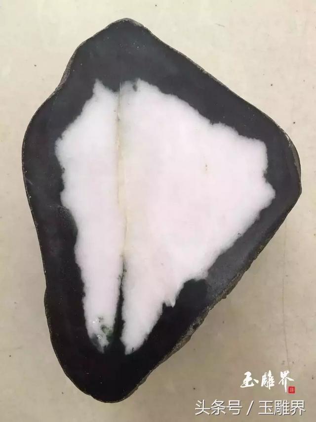 海蓝色翡翠原石,波罗的海蜜蜡原石-第5张图片-翡翠网 海蓝色翡翠原石,波罗的海蜜蜡原石-第5张图片-翡翠网