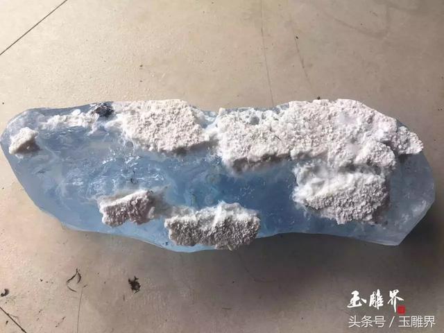 海蓝色翡翠原石,波罗的海蜜蜡原石-第16张图片-翡翠网 海蓝色翡翠原石,波罗的海蜜蜡原石-第16张图片-翡翠网