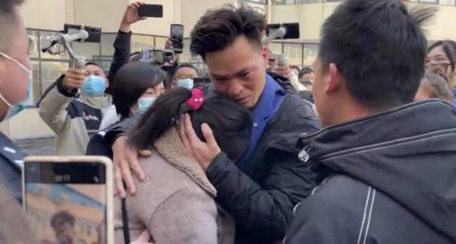 抖音抖币是什么样的,抖音豆子-第4张图片-翡翠网