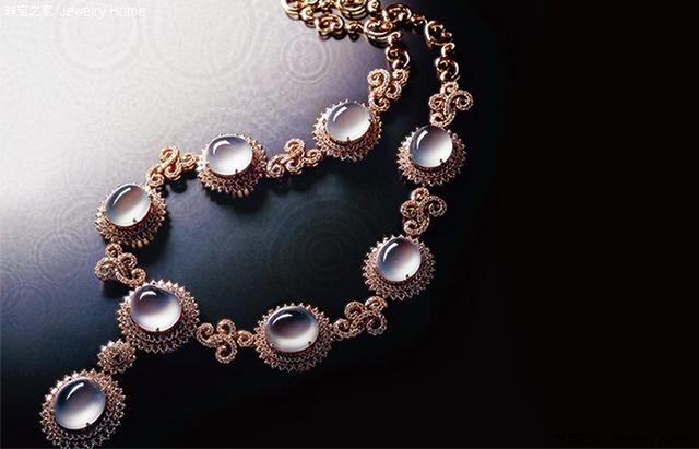 翡翠荷花胸针价格翡翠葡萄胸针-第7张图片-翡翠网 翡翠荷花胸针价格翡翠葡萄胸针-第7张图片-翡翠网