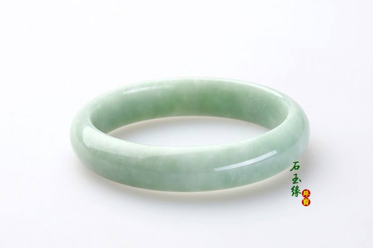 糯种翡翠手镯尺寸翡翠手镯尺寸对照表-第2张图片-翡翠网 糯种翡翠手镯尺寸翡翠手镯尺寸对照表-第2张图片-翡翠网