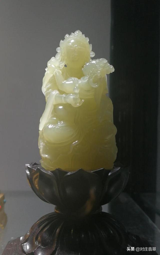 关于年的相关知识,翡翠相关知识的投票-第12张图片-翡翠网 关于年的相关知识,翡翠相关知识的投票-第12张图片-翡翠网