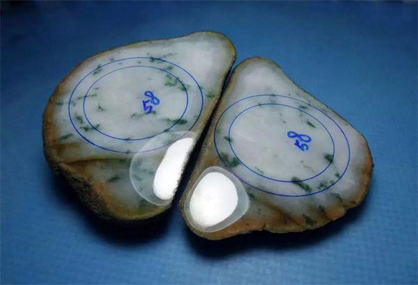 极品鬼脸黄花梨手串翡翠花手镯视频-第2张图片-翡翠网