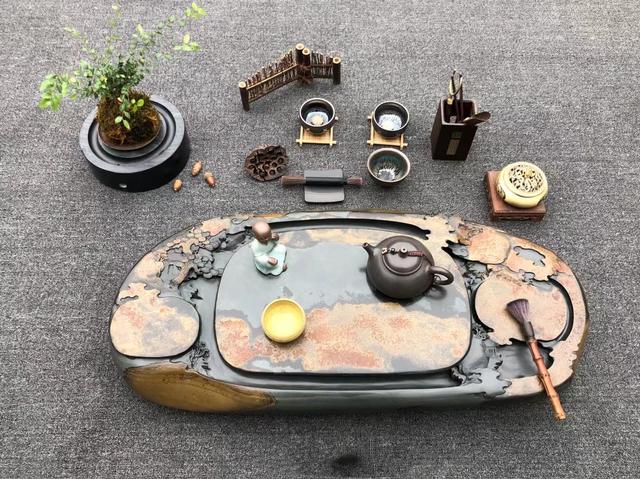 清代翡翠砚台拍卖品翡翠原石砚台-第1张图片-翡翠网 清代翡翠砚台拍卖品翡翠原石砚台-第1张图片-翡翠网