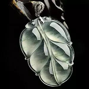 脱沙皮翡翠原石,翡翠原石上的蟒带-第14张图片-翡翠网 脱沙皮翡翠原石,翡翠原石上的蟒带-第14张图片-翡翠网