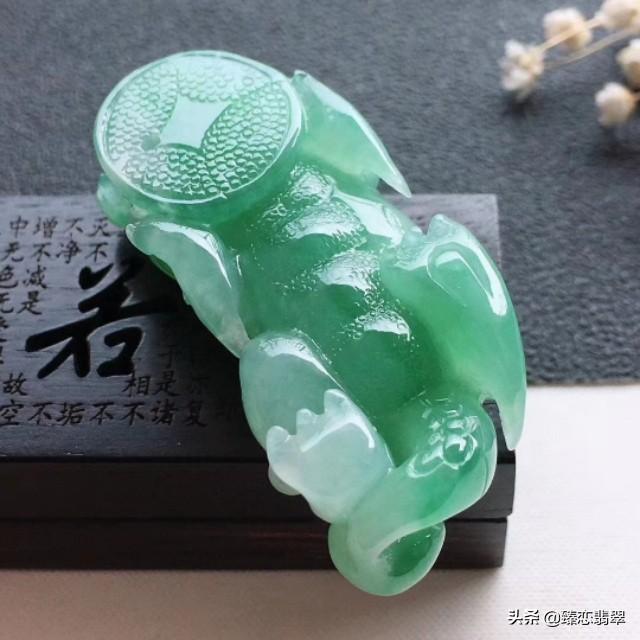 玉貔貅吊坠大概多少钱翡翠貔貅价格-第12张图片-翡翠网 玉貔貅吊坠大概多少钱翡翠貔貅价格-第12张图片-翡翠网