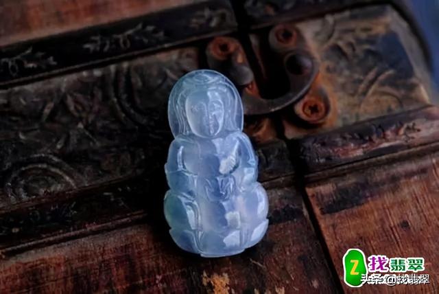 翡翠原石怎么切割视频,赌翡翠原石切割视频-第12张图片-翡翠网 翡翠原石怎么切割视频,赌翡翠原石切割视频-第12张图片-翡翠网