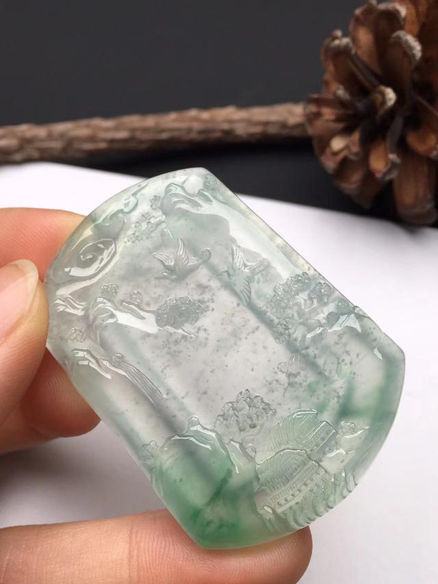 翡翠手镯怎么看种水,满天星手镯翡翠知识-第2张图片-翡翠网 翡翠手镯怎么看种水,满天星手镯翡翠知识-第2张图片-翡翠网