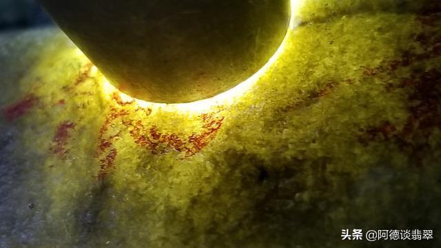 怎么看翡翠原石晶体颗粒粗,翡翠晶体粗是什么意思-第6张图片-翡翠网 怎么看翡翠原石晶体颗粒粗,翡翠晶体粗是什么意思-第6张图片-翡翠网