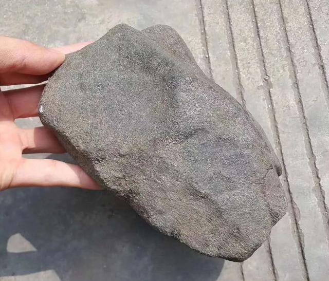 翡翠和玉有什么区别,翡翠原石外皮种类视频-第4张图片-翡翠网 翡翠和玉有什么区别,翡翠原石外皮种类视频-第4张图片-翡翠网